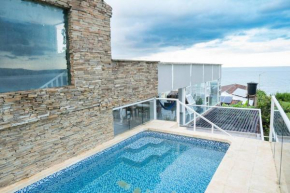 Amazing beach house with pool
